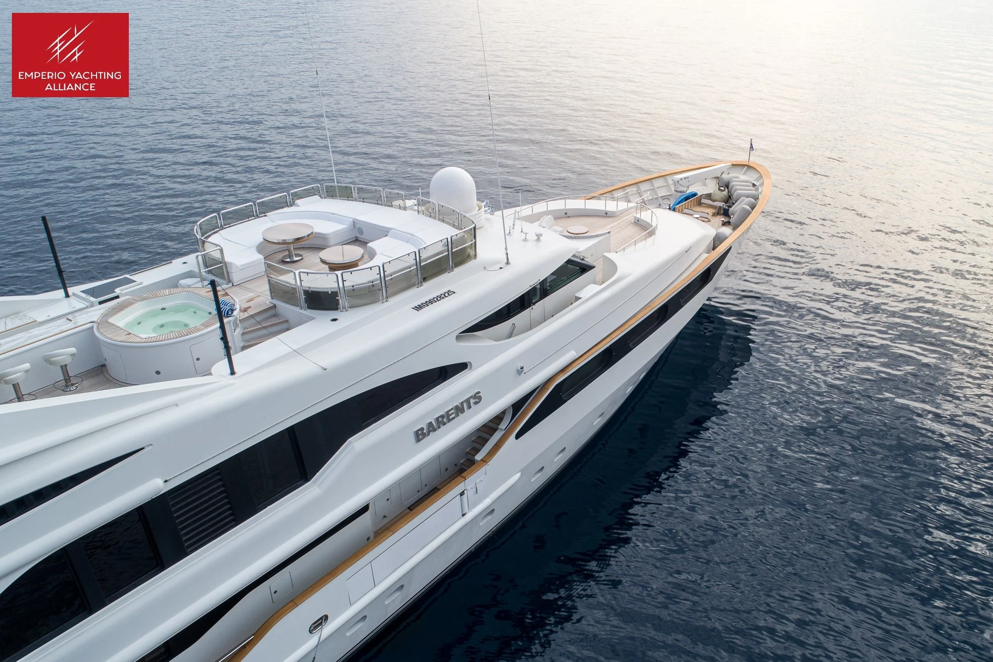 Barents Yacht / 07